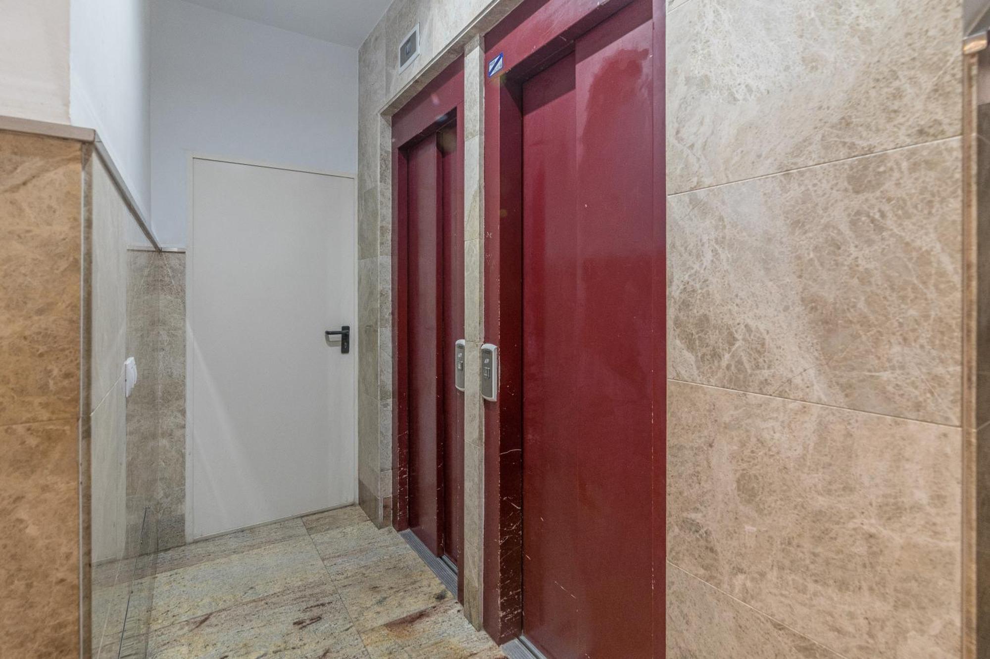 Suite Homes Malagueta Beach Malaga Exterior photo